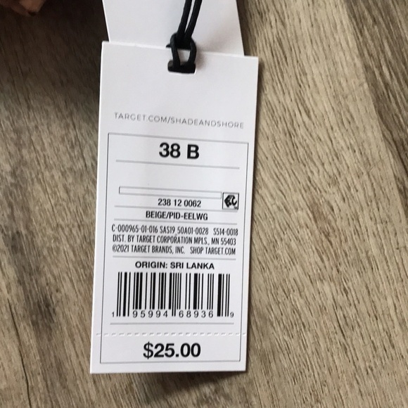 New Shade & Shore bathing suit top size B 38 - Picture 2 of 5